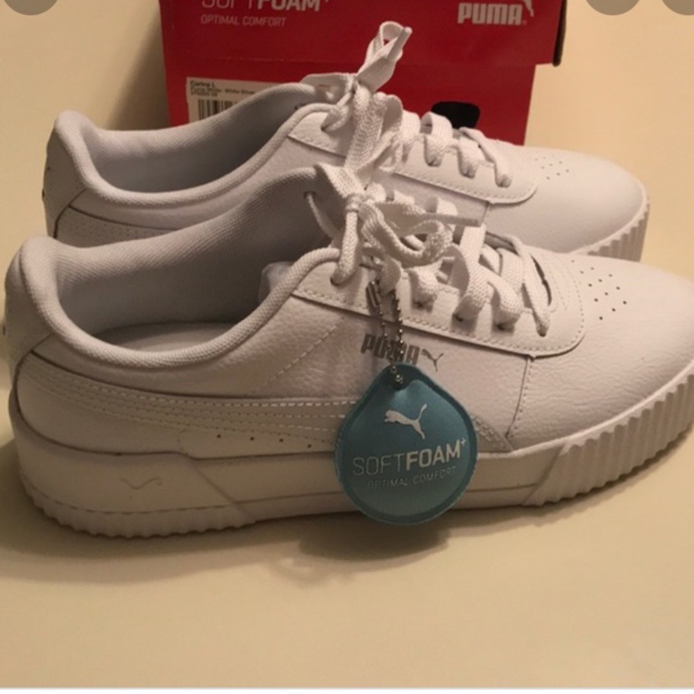 PUMA CARINA COURT. (New without box)